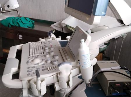La Fondazione Carivit dona un ecografo ad elevata tecnologia alla unit operativa di Nefrologia e dialisi di Belcolle